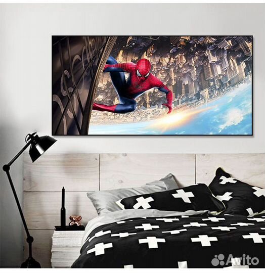 Картины с Человеком Пауком и Найки