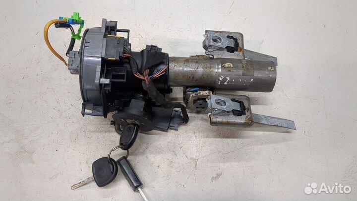 Колонка рулевая Opel Meriva, 2004