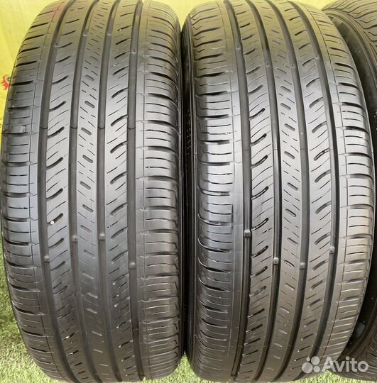 Kumho Solus TA31 215/55 R16 97V