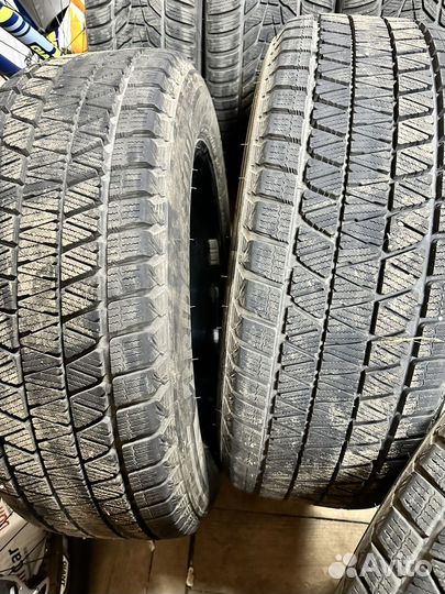 Bridgestone Blizzak DM-V3 235/60 R18