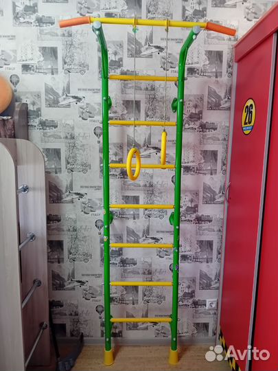 Детская шведская стенка