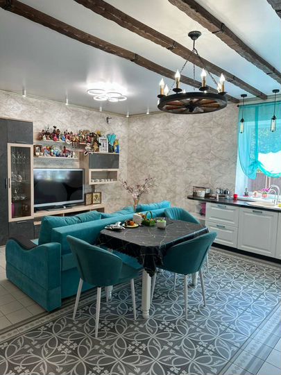 Дом 126 м² на участке 5 сот.