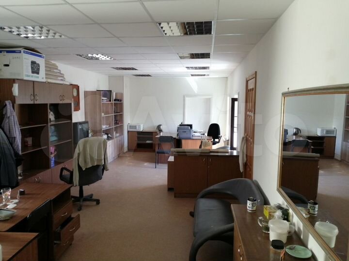 Свободного назначения, 684.64 м²