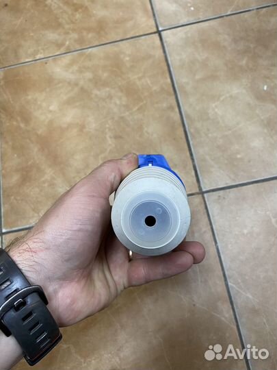 Розетка прямая 89032 220V (новая)