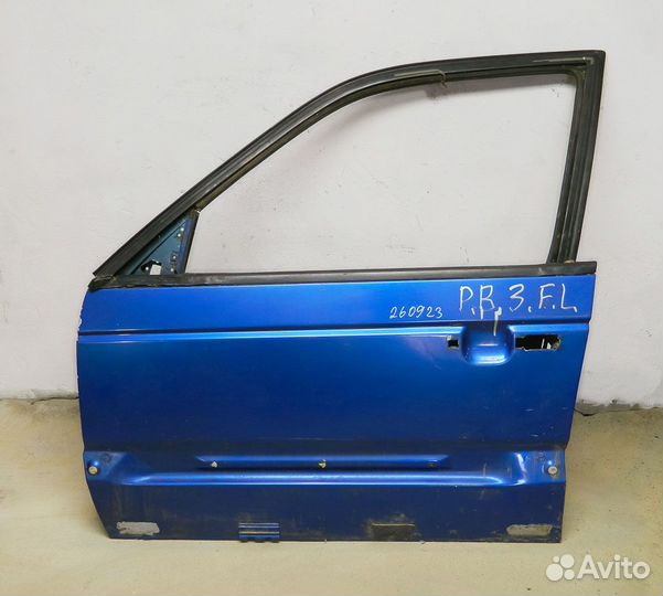 Дверь передняя левая VW Passat B3