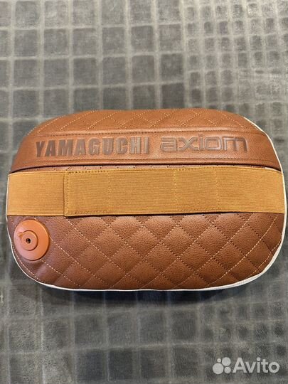 Массажная подушка Yamaguchi Axiom Matrix
