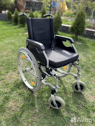 Коляска инвалидная