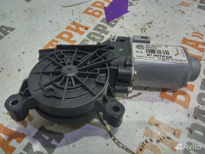 Моторчик стеклоподъемника задний левый Лев