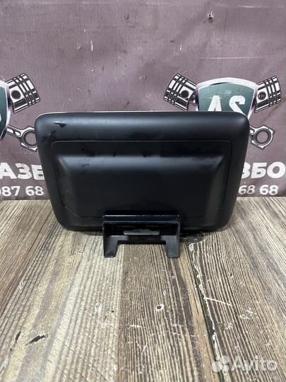 Mercedes s-класс W222 монитор задних пассажиров