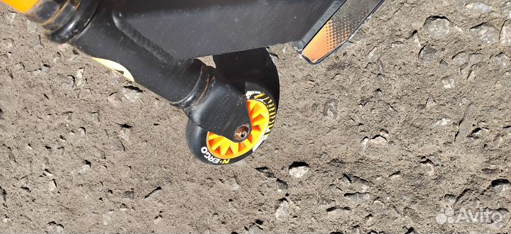 Трюковой самокат