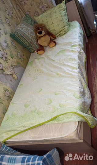 Кровать полуторка