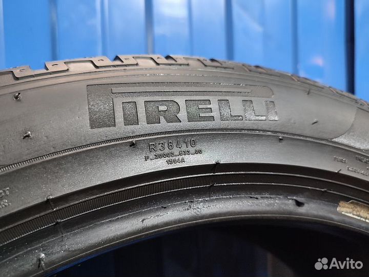 Pirelli Scorpion Winter 245/45 R20