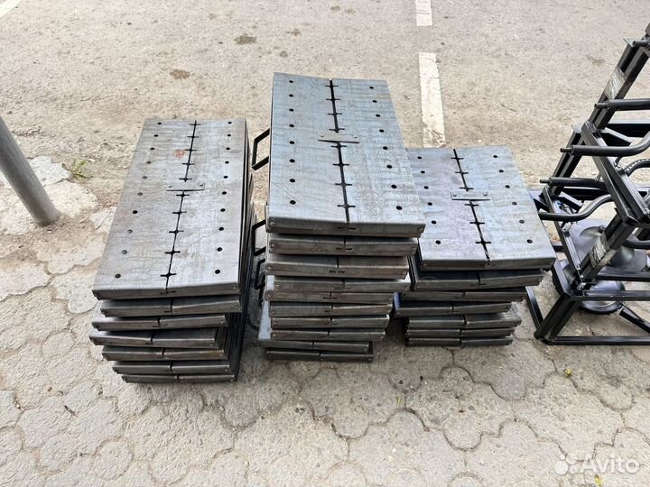 Мангал в чемодане на 6,8,10 шампуров