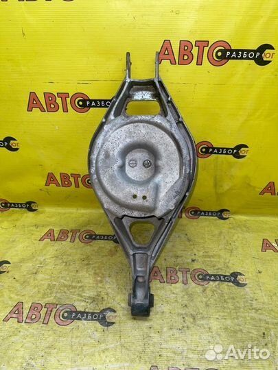 Рычаг подвески задний левый Nissan Fuga Y50 VQ35DE