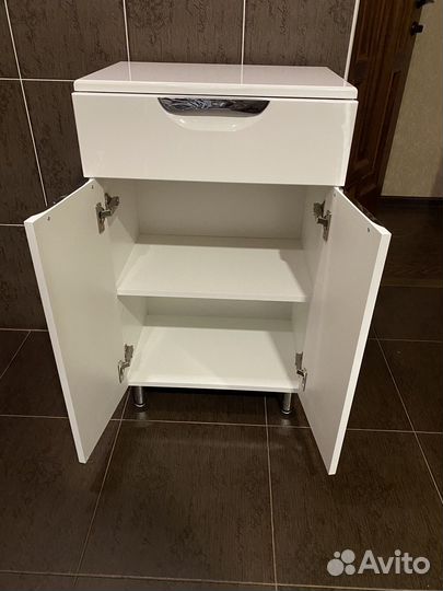 Тумба для ванной новая