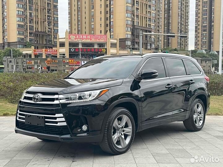 Toyota Highlander 2.0 AT, 2021, 31 000 км