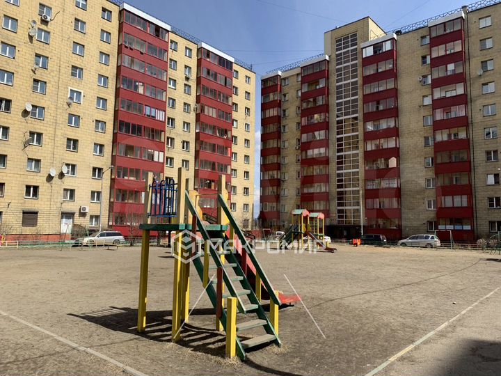 1-к. квартира, 37 м², 1/10 эт.