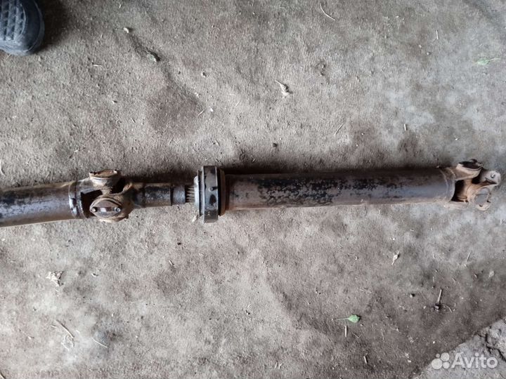 Карданный вал газ 52 ь