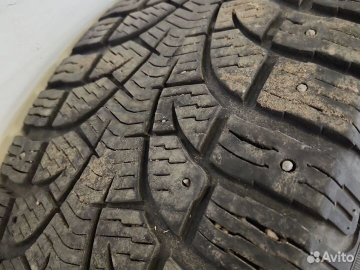 Pirelli Carrier Winter 255/60 R18 112T