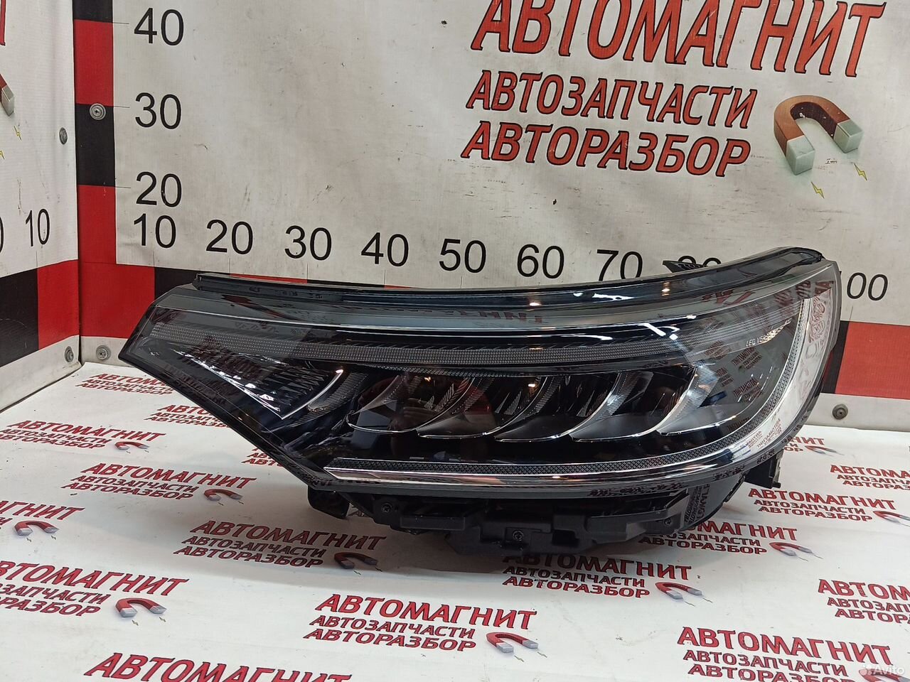Фара передняя левая Voyah Dream