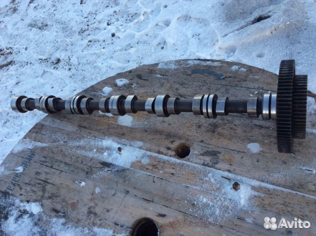 Вал распределительный /Распредвал Renault mack 430