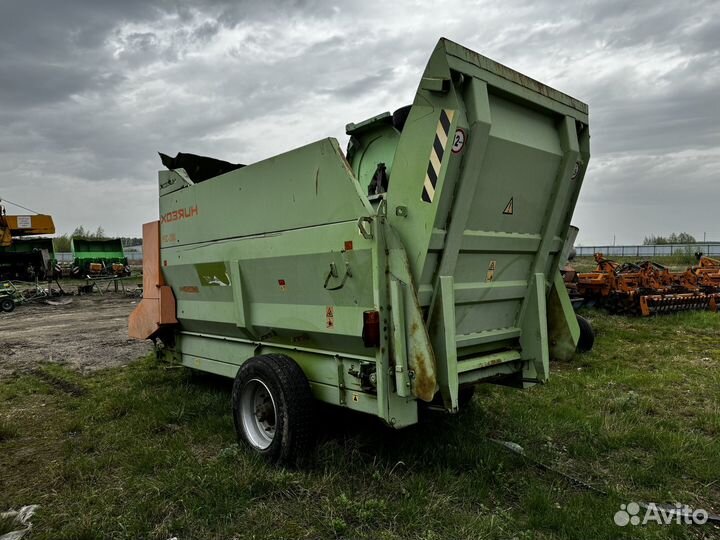 Разбрасыватель соломы Хозяин РВС-2500, 2014
