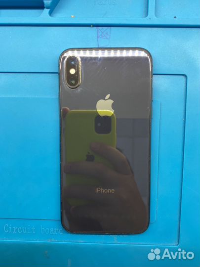 iPhone X, 256 ГБ