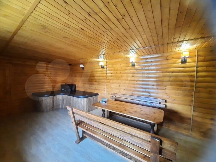 Торговая площадь, 80 м²