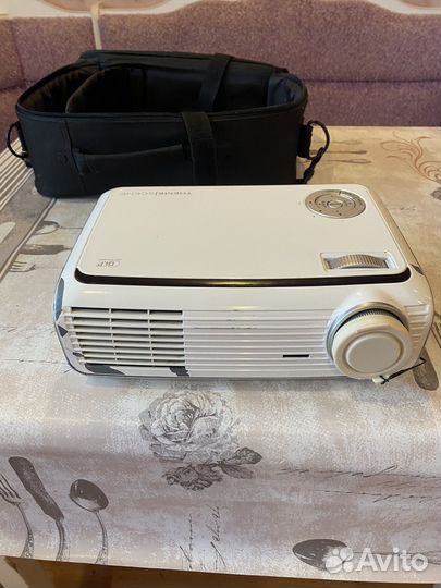 Продам проектор optoma hd65