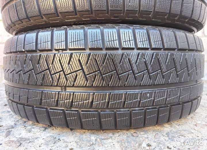 Pirelli Ice Asimmetrico 225/45 R18 95Q