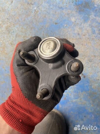 Опора Шаровая L Delphi