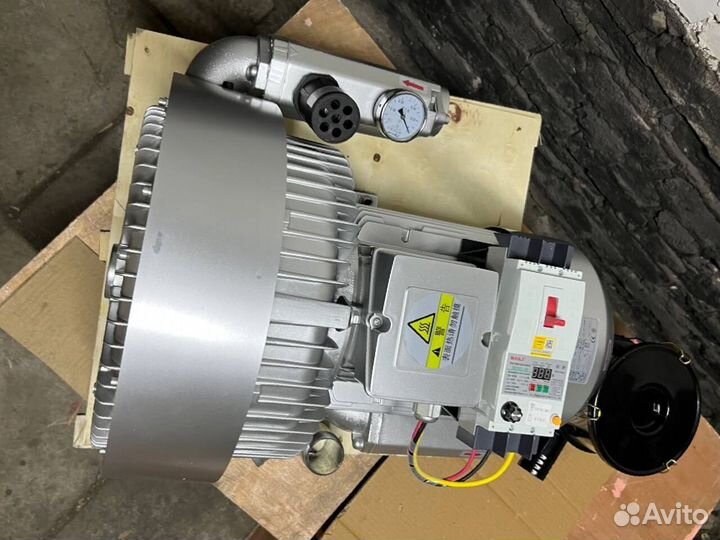 Вакуумный насос 7.5 кВт воздуходувка Двухвихревой