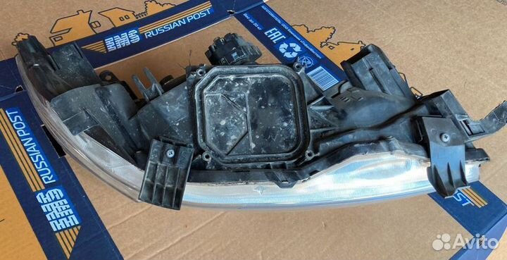 Фары головного света Toyota Corolla 150 с линзами