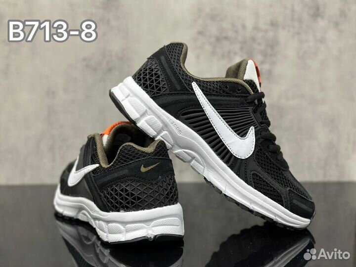 Кроссовки женские nike air zoom vomero