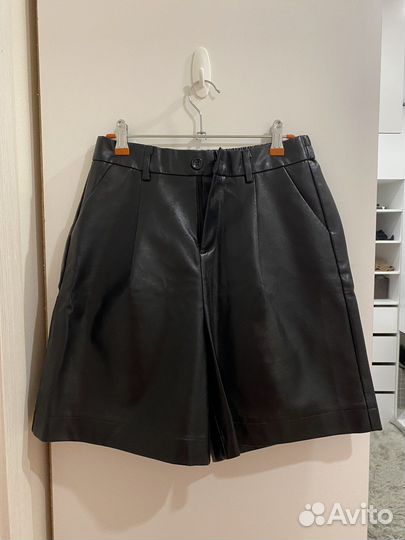 Шорты бермуды женские кожаные