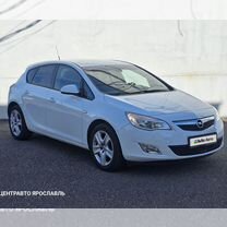 Opel Astra 1.4 AT, 2011, 143 000 км, с пробегом, цена 750 000 руб.