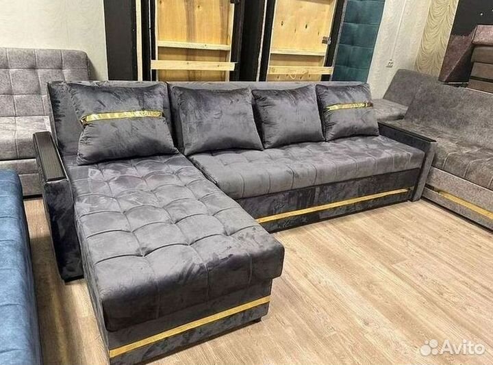 Угловой диван раскладной в наличии не б/у