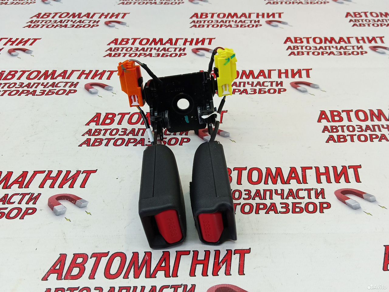 Замок ремня безопасности задний Zeekr 001