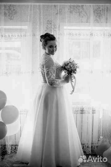 Свадебное платье 50-52 размер