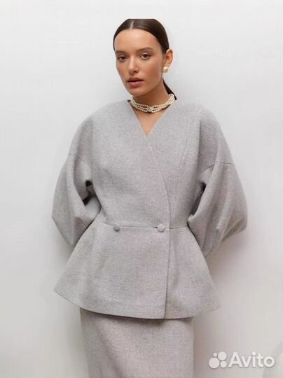 Костюм женский