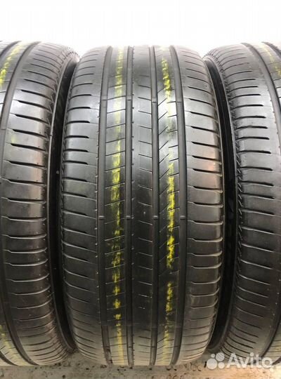 Bridgestone Alenza 001 285/45 R22 100Z