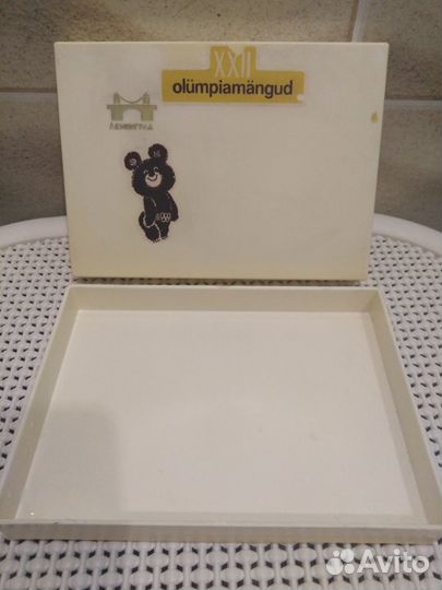 Банки жестяные, коробки, матрёшка от гостинца.СССР