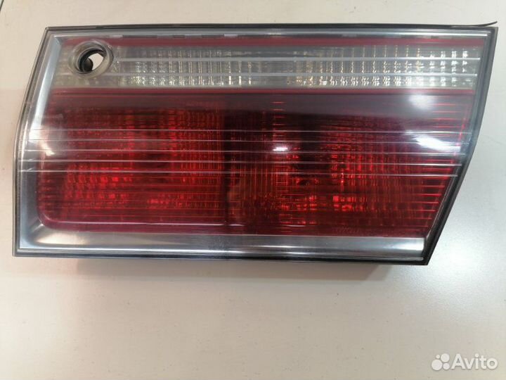 Стоп-вставка правая Toyota Crown GS171 1GFE