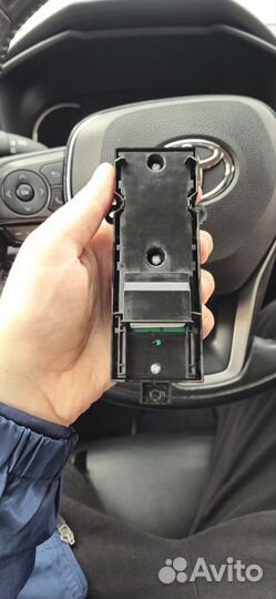 Блок управления стеклоподъемниками RAV4 XA50