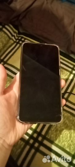 Samsung Galaxy A10, 2/32 ГБ