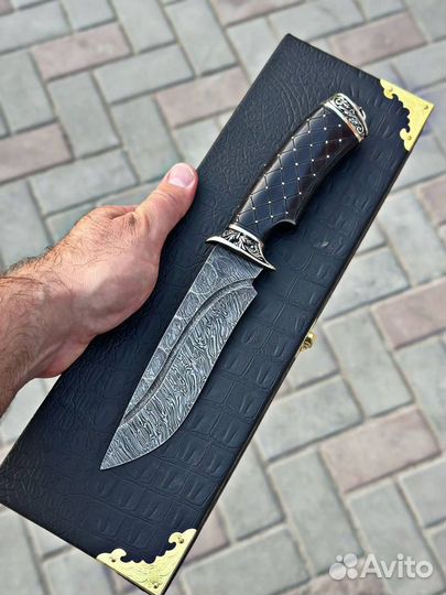 Нож из дамасской стали подарок