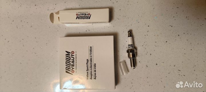 Свеча зажигания cr9eix