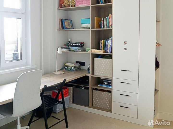 Школьный стол со шкафом в рассрочку