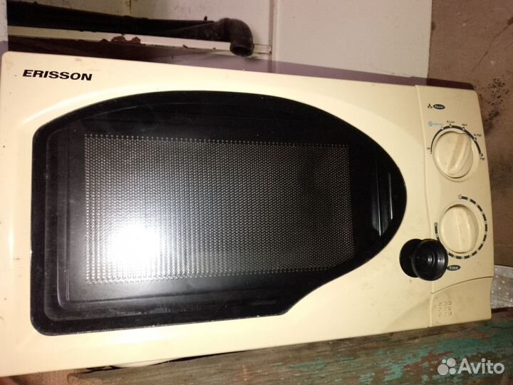 Микроволновая печь Erisson нерабочая