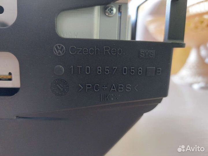 Магнитола KDC-U31